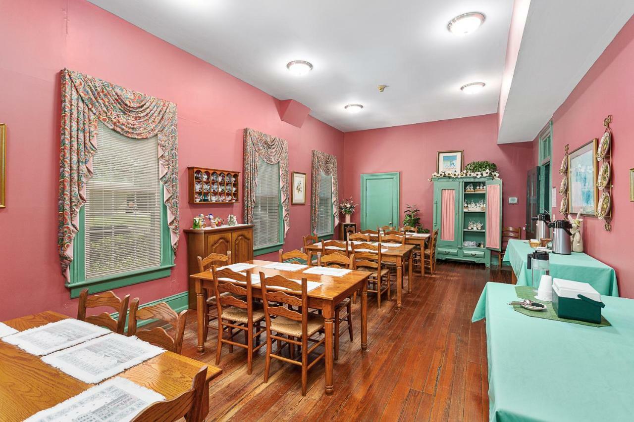 Spencer House Bed & Breakfast 4*
